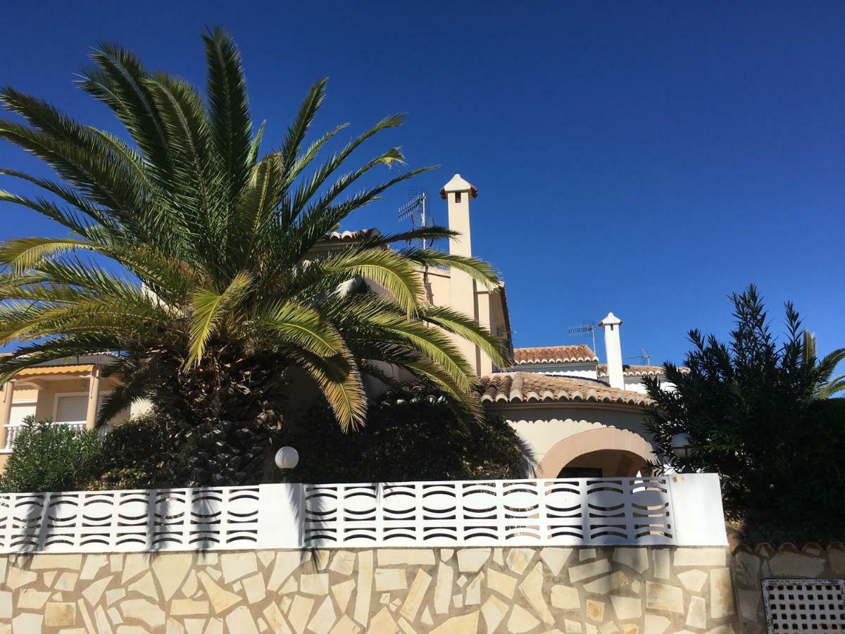 Frente Al Mar - Velazquez Villa Oliva Bagian luar foto